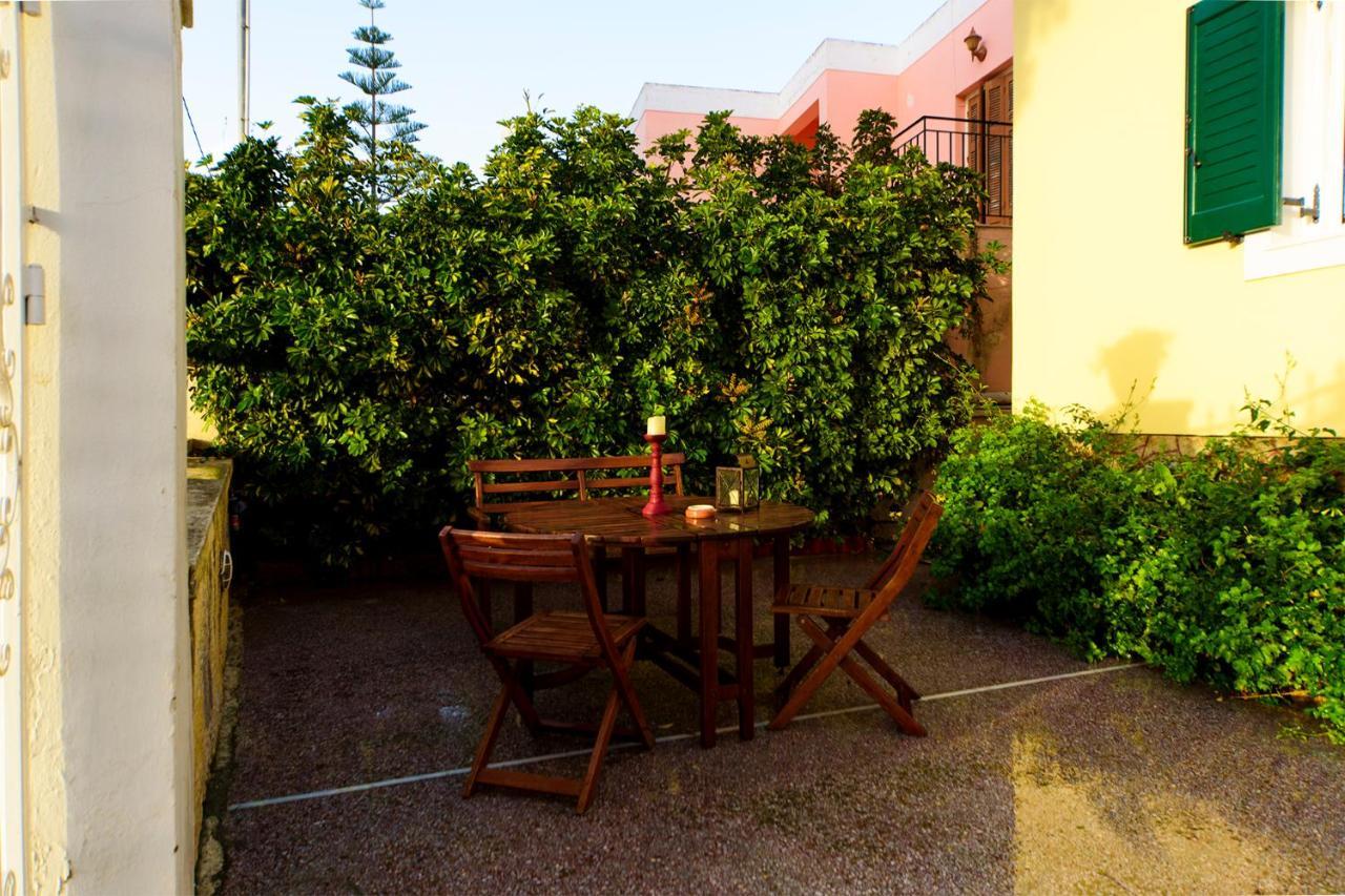 Jasmine Of Poseidonia Apartment Posidhonia  ภายนอก รูปภาพ