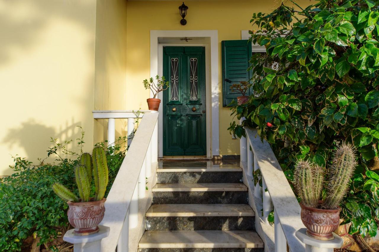Jasmine Of Poseidonia Apartment Posidhonia  ภายนอก รูปภาพ