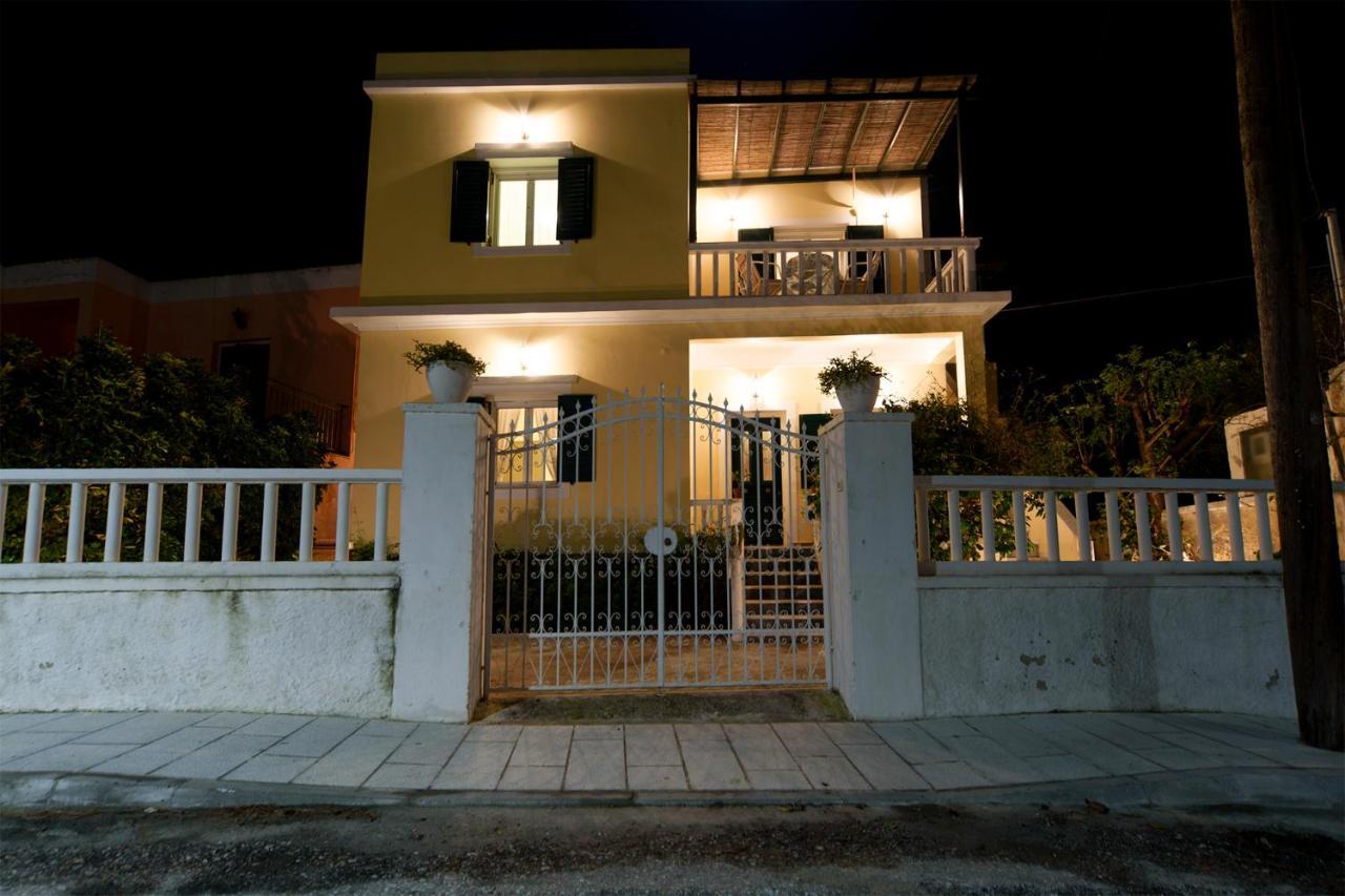 Jasmine Of Poseidonia Apartment Posidhonia  ภายนอก รูปภาพ