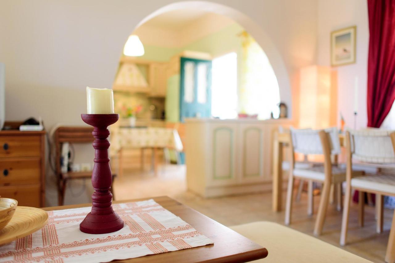 Jasmine Of Poseidonia Apartment Posidhonia  ภายนอก รูปภาพ