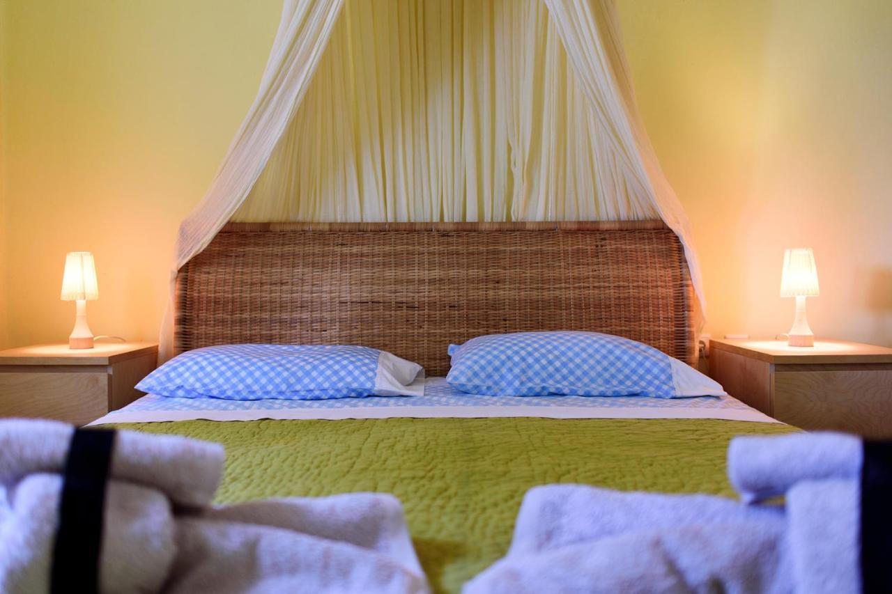 Jasmine Of Poseidonia Apartment Posidhonia  ภายนอก รูปภาพ
